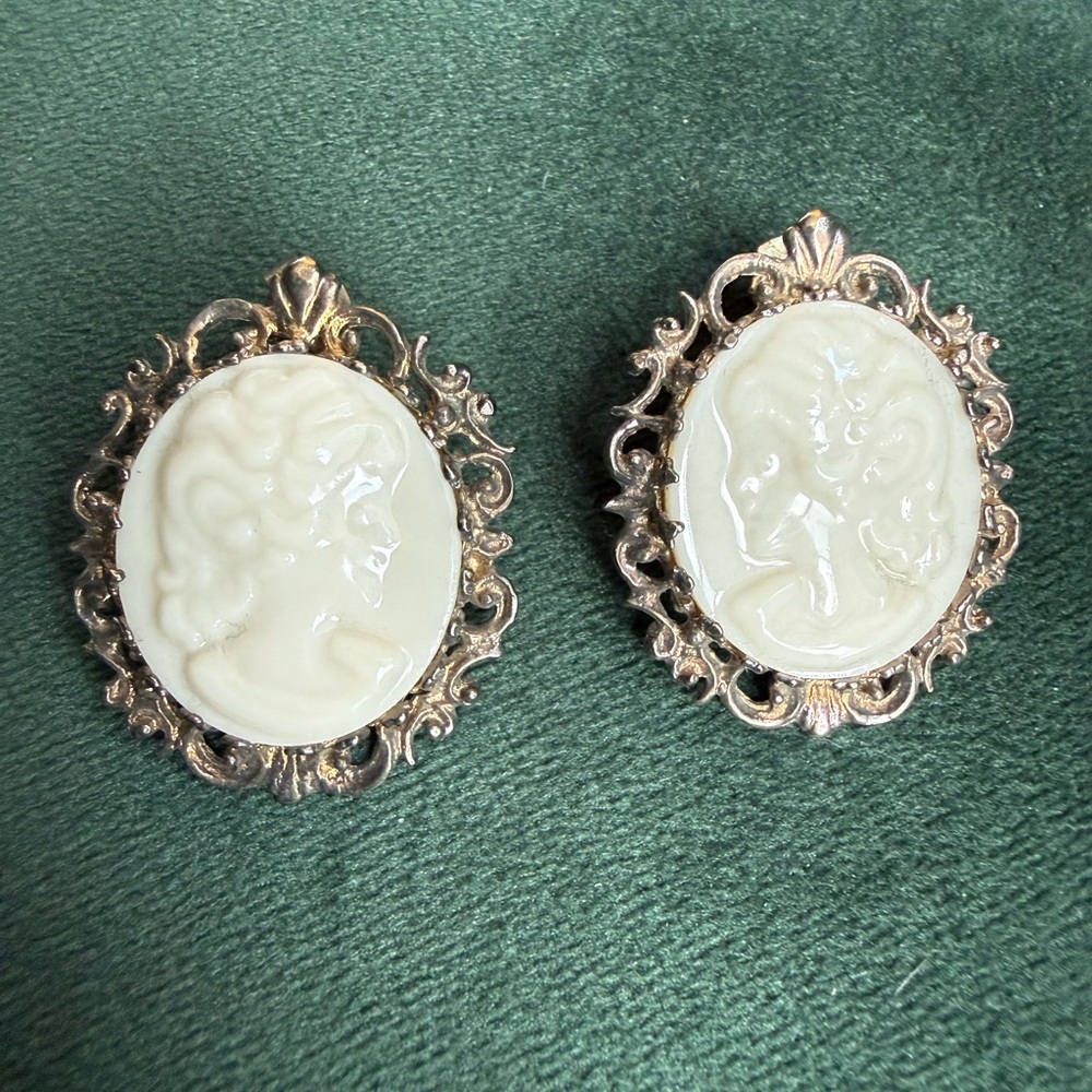 Lenox White Cameo Drop Earrings with Filigree Frames - Picture 2 of 4
